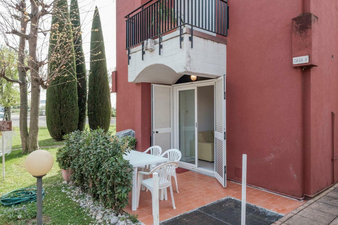 Residence Holiday Sirmione B8 Eksteriør billede
