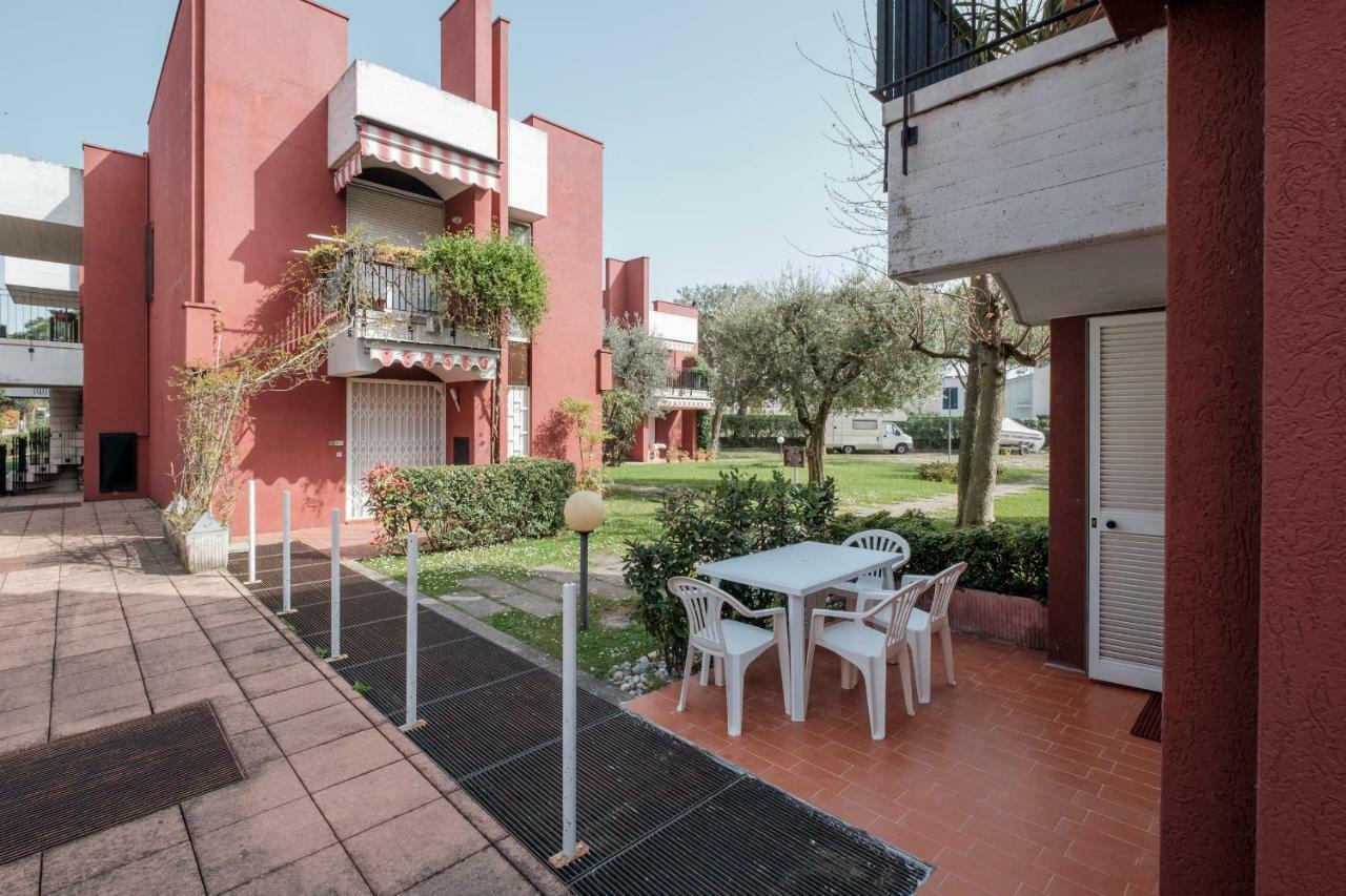 Residence Holiday Sirmione B8 Eksteriør billede